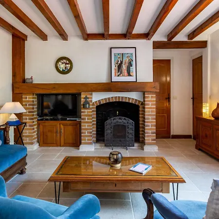 Holiday home Petit Champ By Interhome